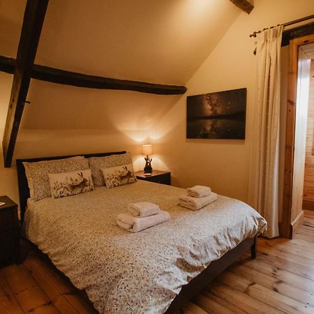 반스테이플 Holwell Holistic Retreat B&B 외부 사진