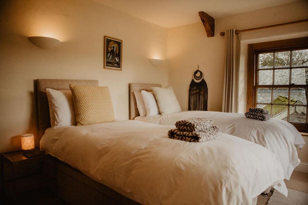 반스테이플 Holwell Holistic Retreat B&B 외부 사진