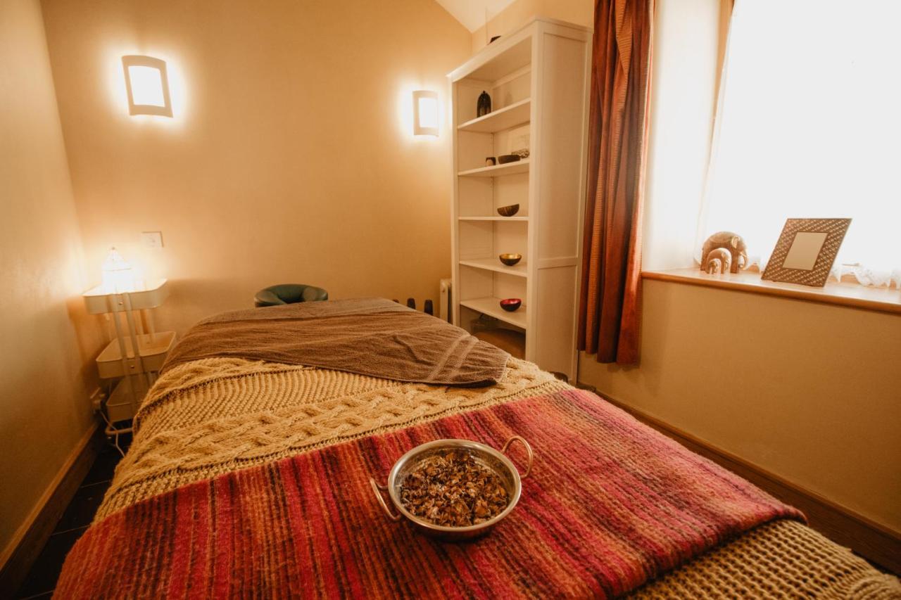 반스테이플 Holwell Holistic Retreat B&B 외부 사진