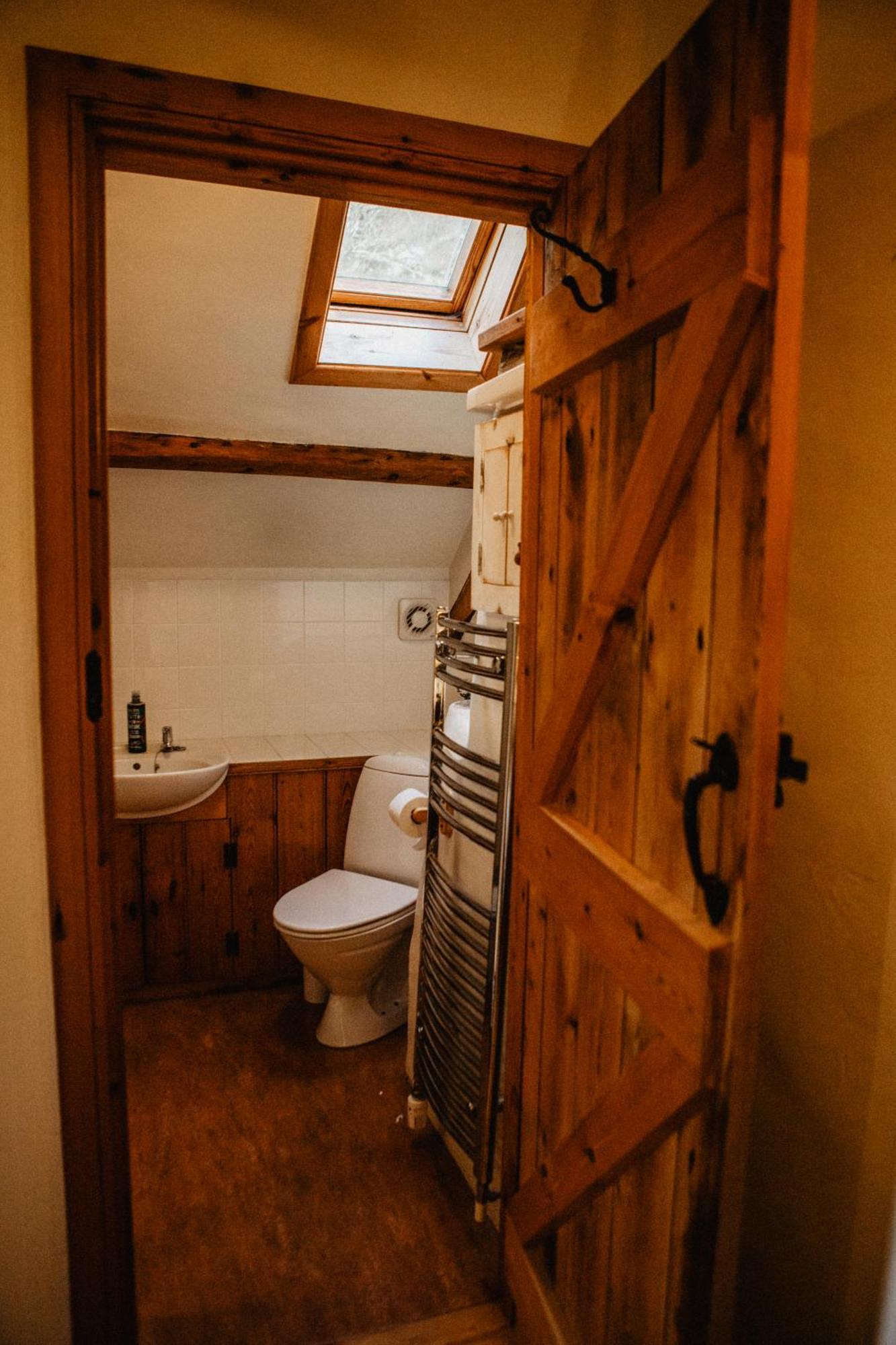 반스테이플 Holwell Holistic Retreat B&B 외부 사진