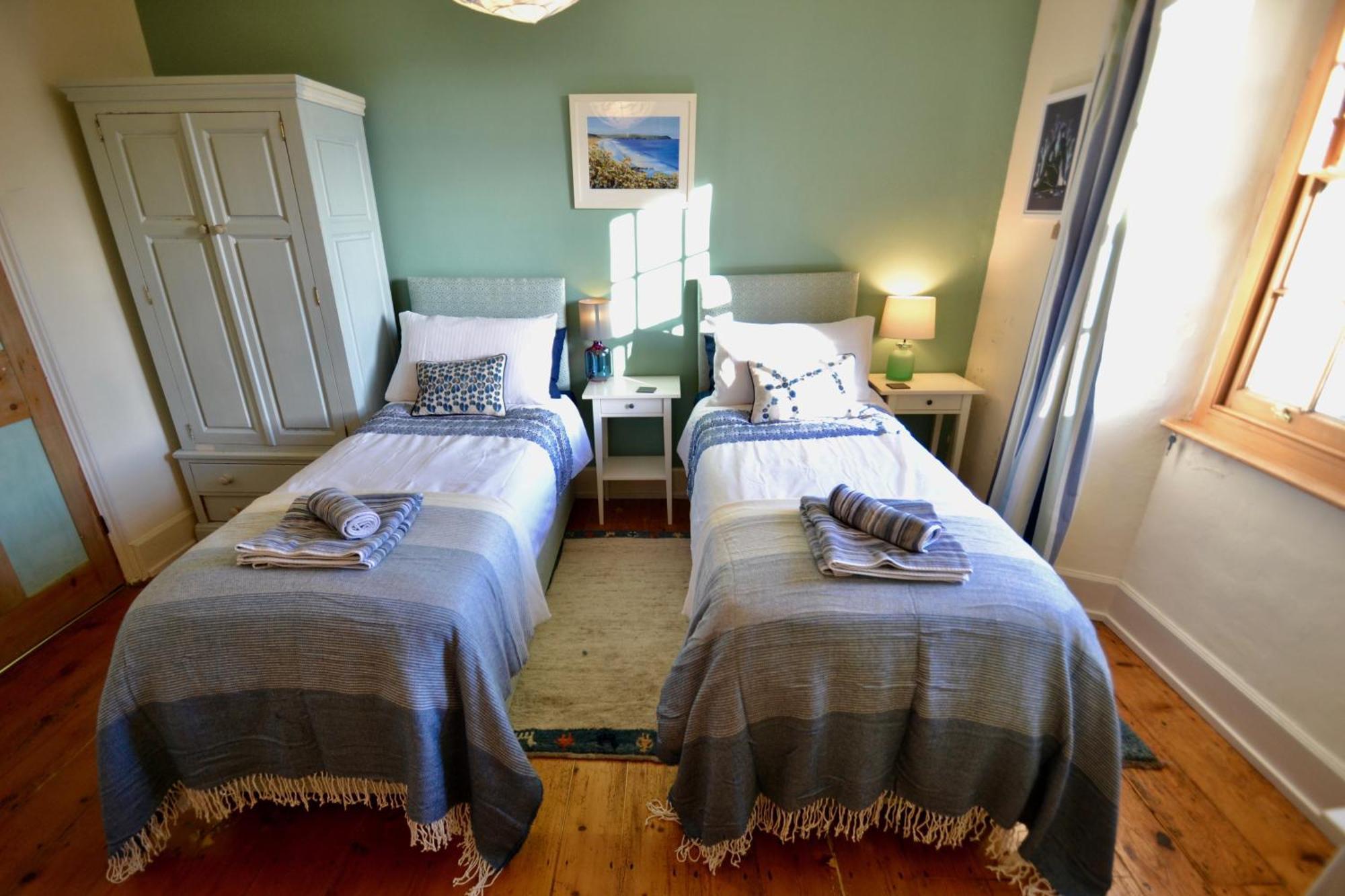 반스테이플 Holwell Holistic Retreat B&B 객실 사진